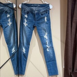 American Eagle Outfitters Distressed Skinny Jeans - Blue